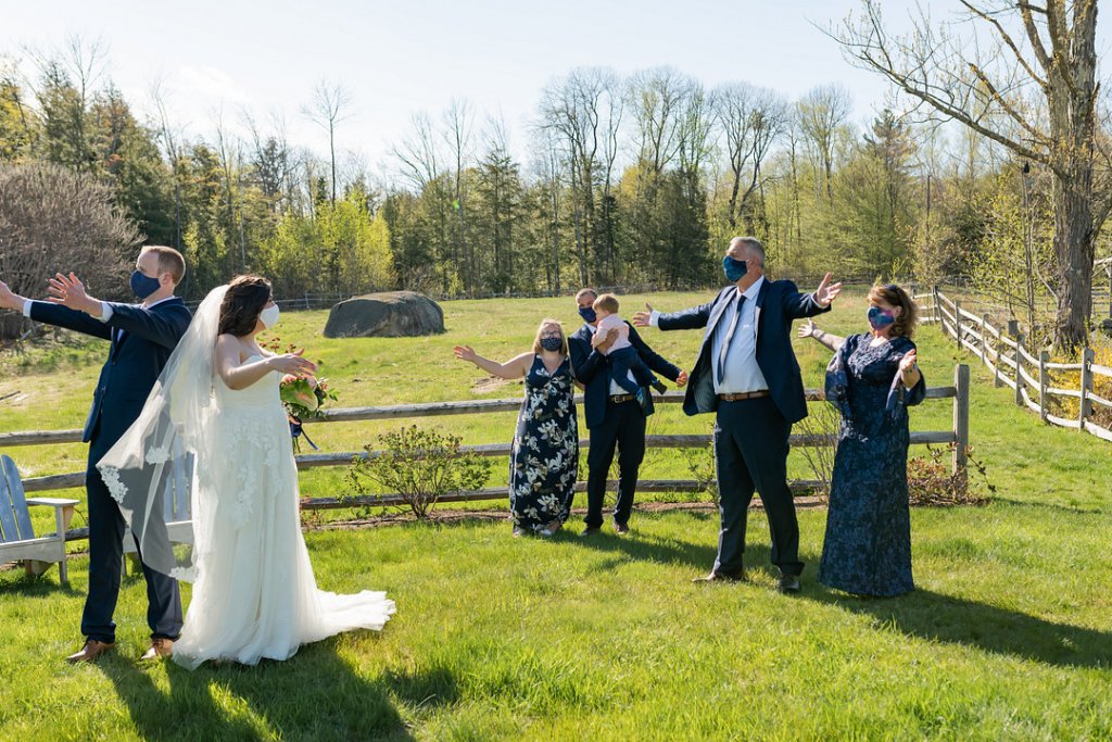 Air hugs at wedding