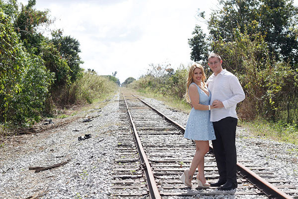 harry potter hogwarts express engagement photos